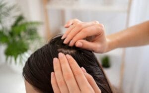 تنظيف فروة الرأس في العيادات الرياض